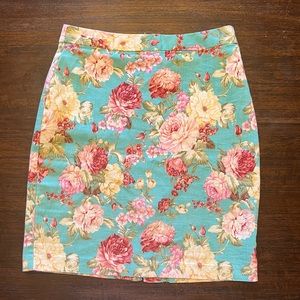 Pretty floral skirt